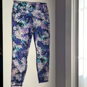 Ivivva by Lululemon, Mesh leggings with pockets